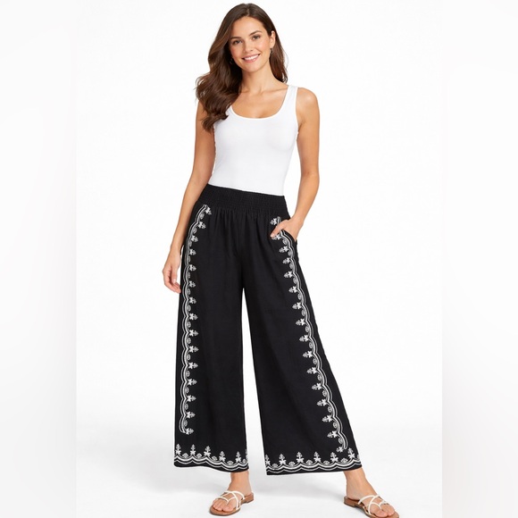 Tahari Pants - Tahari Black Pants Embroidery